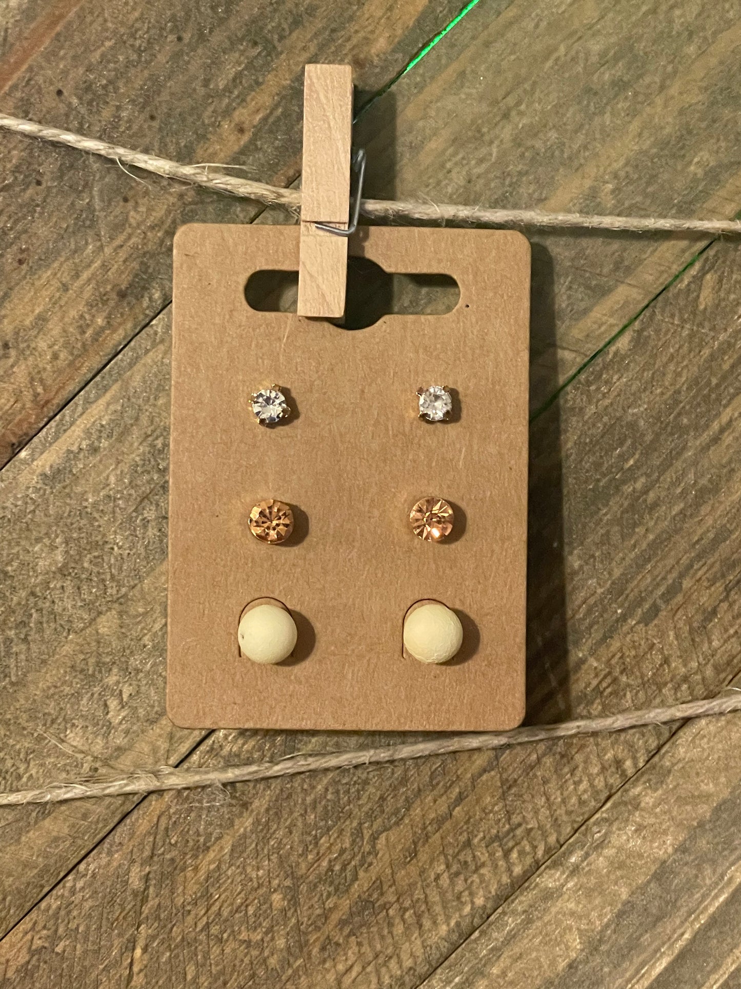 Gold Simple Stud Earrings