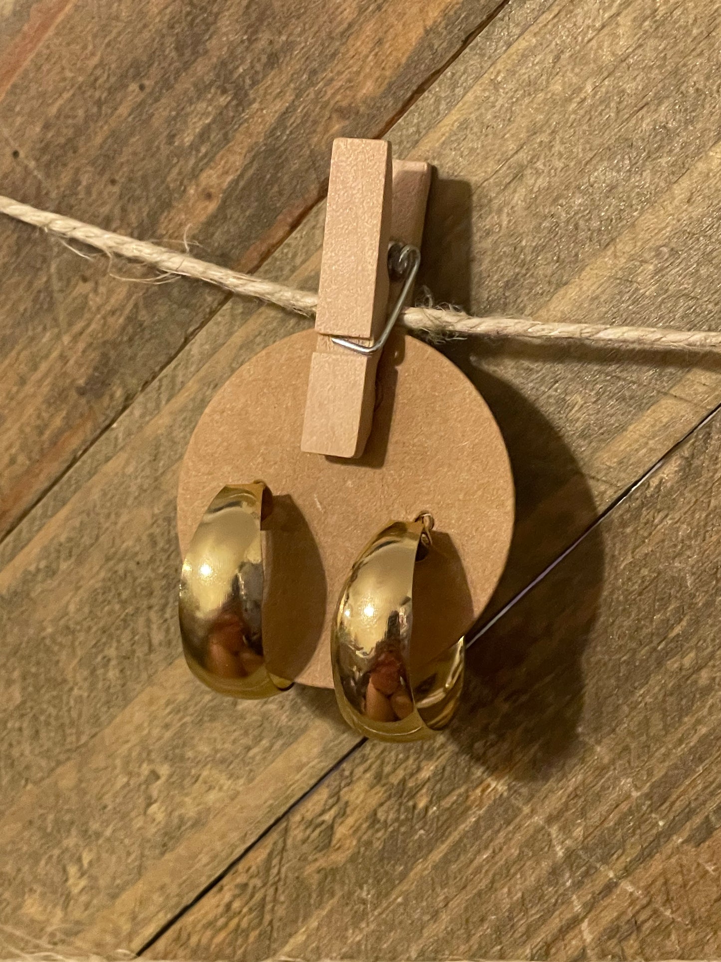 Simple Gold Hoop Earrings