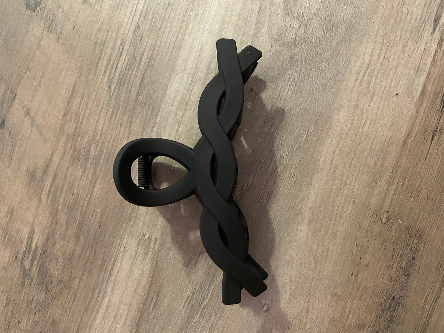 Large Twisted Hair Clip