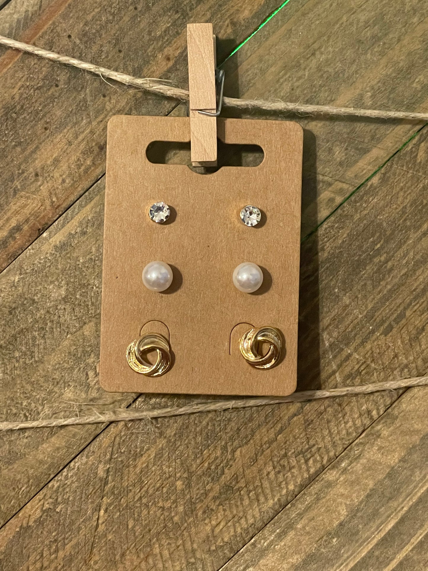 Gold Simple Stud Earrings