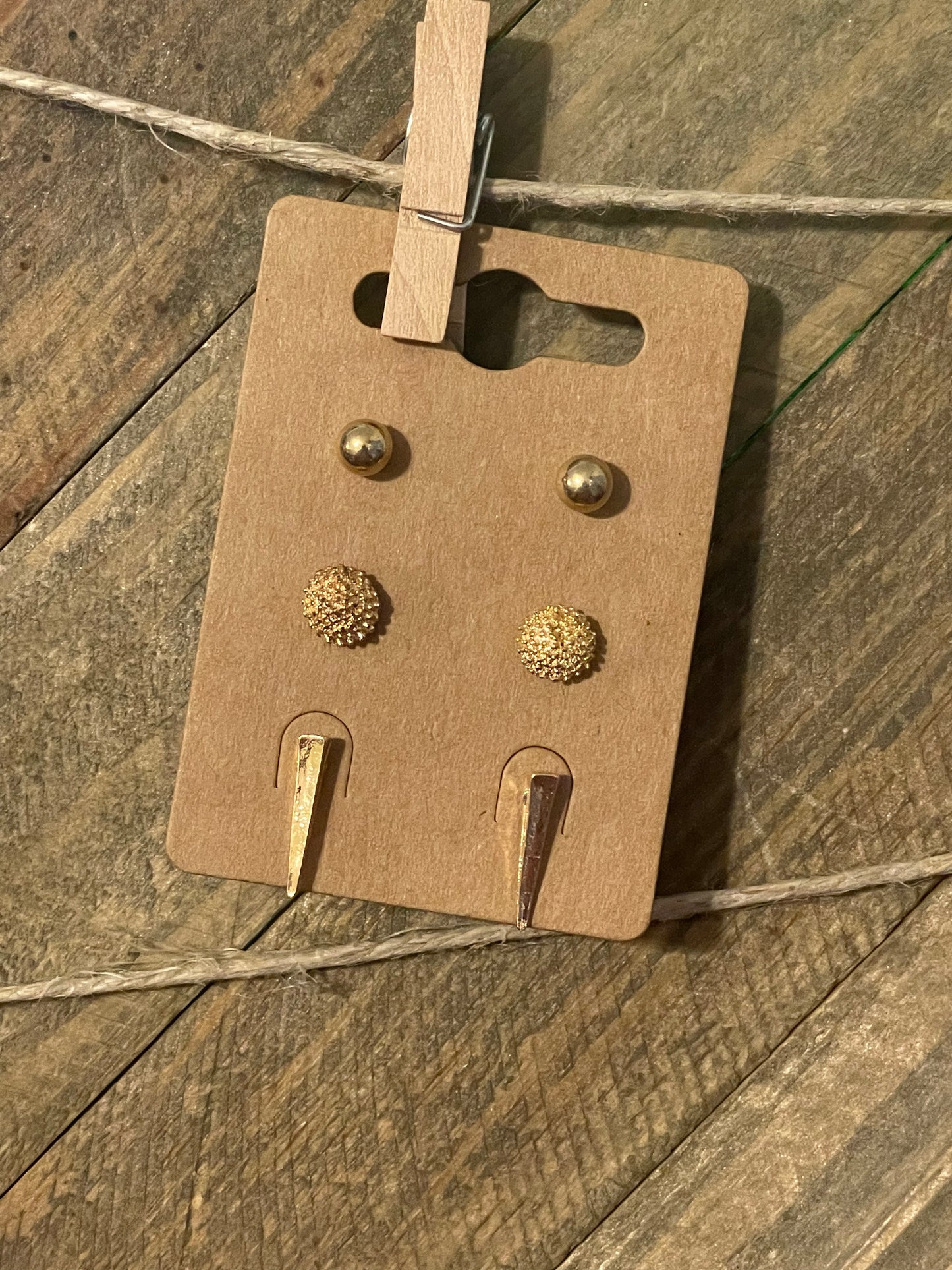 Gold Simple Stud Earrings