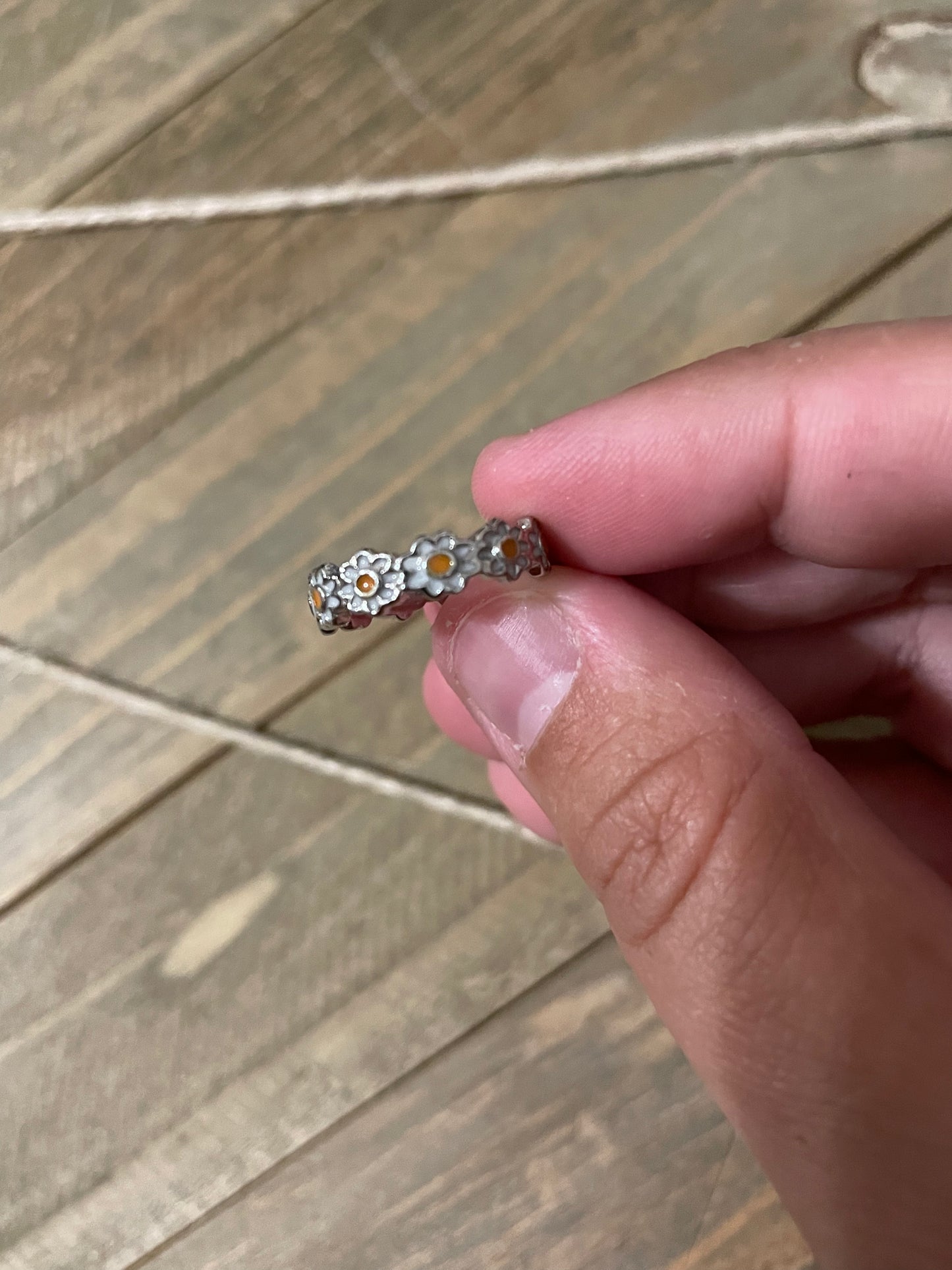 Dainty Daisy Adjustable Ring
