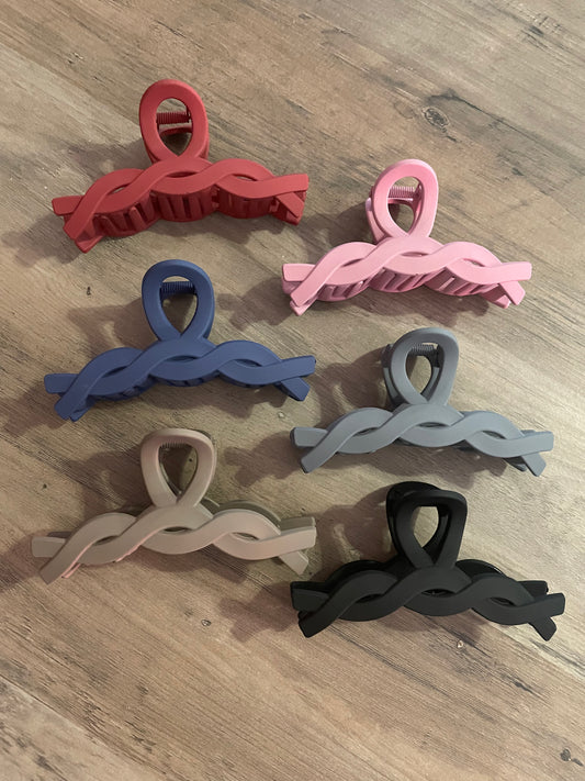 Large Twisted Hair Clip